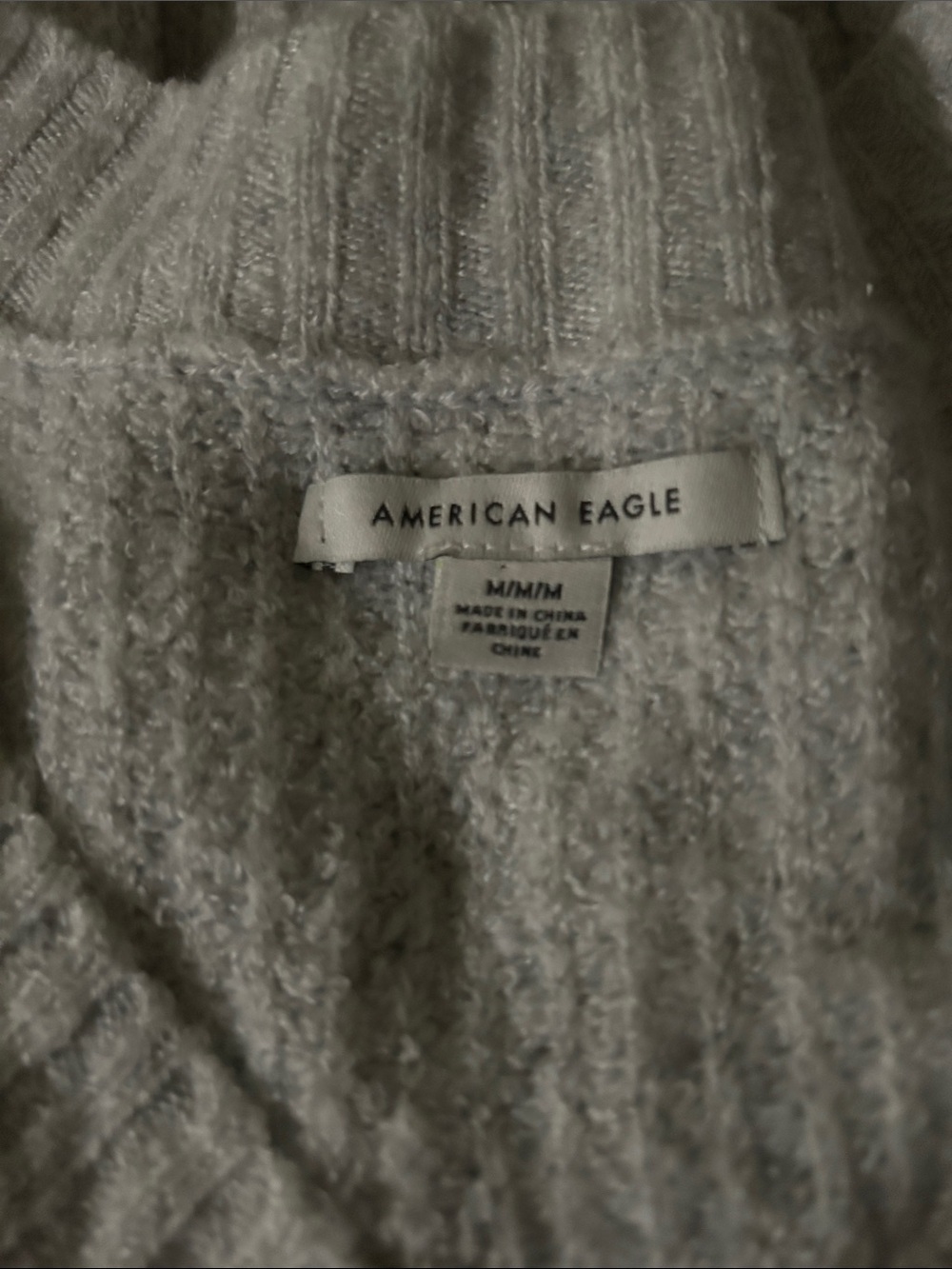 American Eagle Outfitters Women’s Light Gray V-Neck Waffle Knit Sweater - Picture 2 of 4